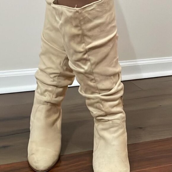 Beige Slouchy Knee-High Boots – Size 6.5, Chic & Versatile - Picture 4 of 5